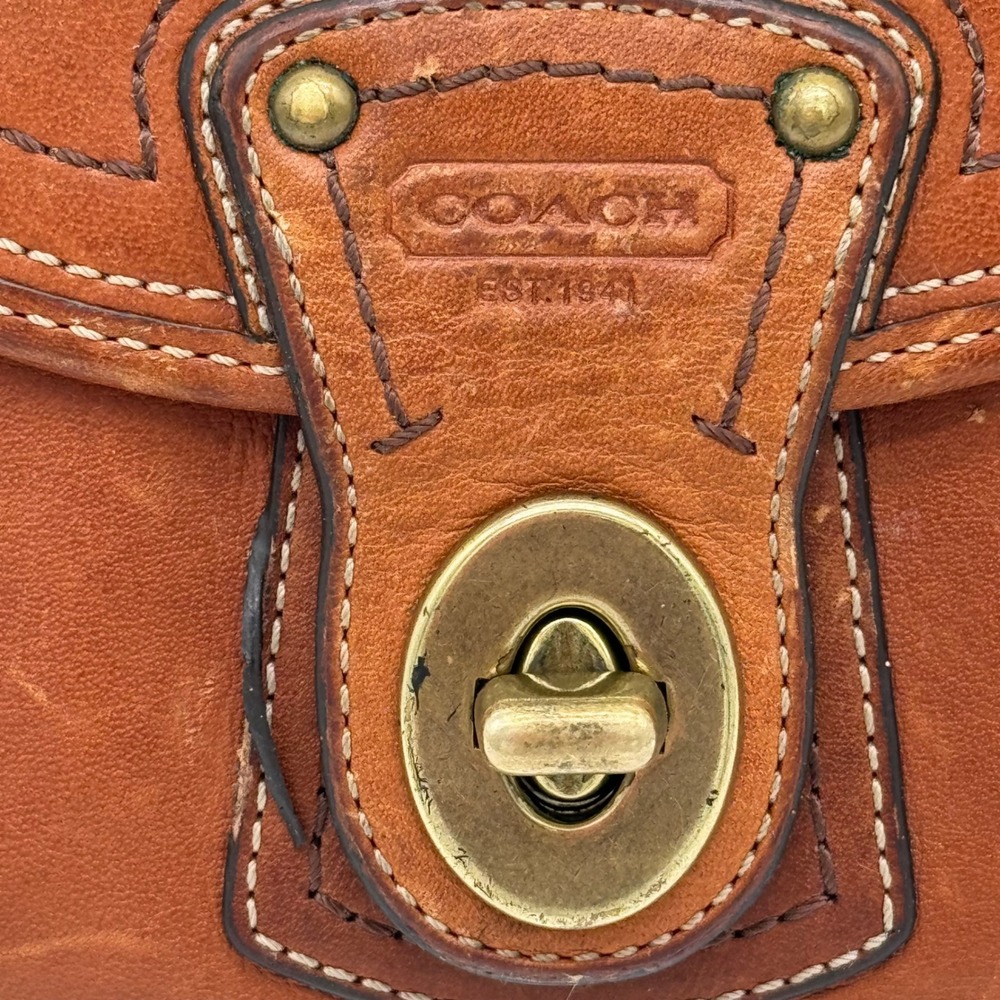 Vintage COACH Legacy Leather Turnlock Kisslock French Purse Wallet Tan 65th Anni - Picture 2 of 16